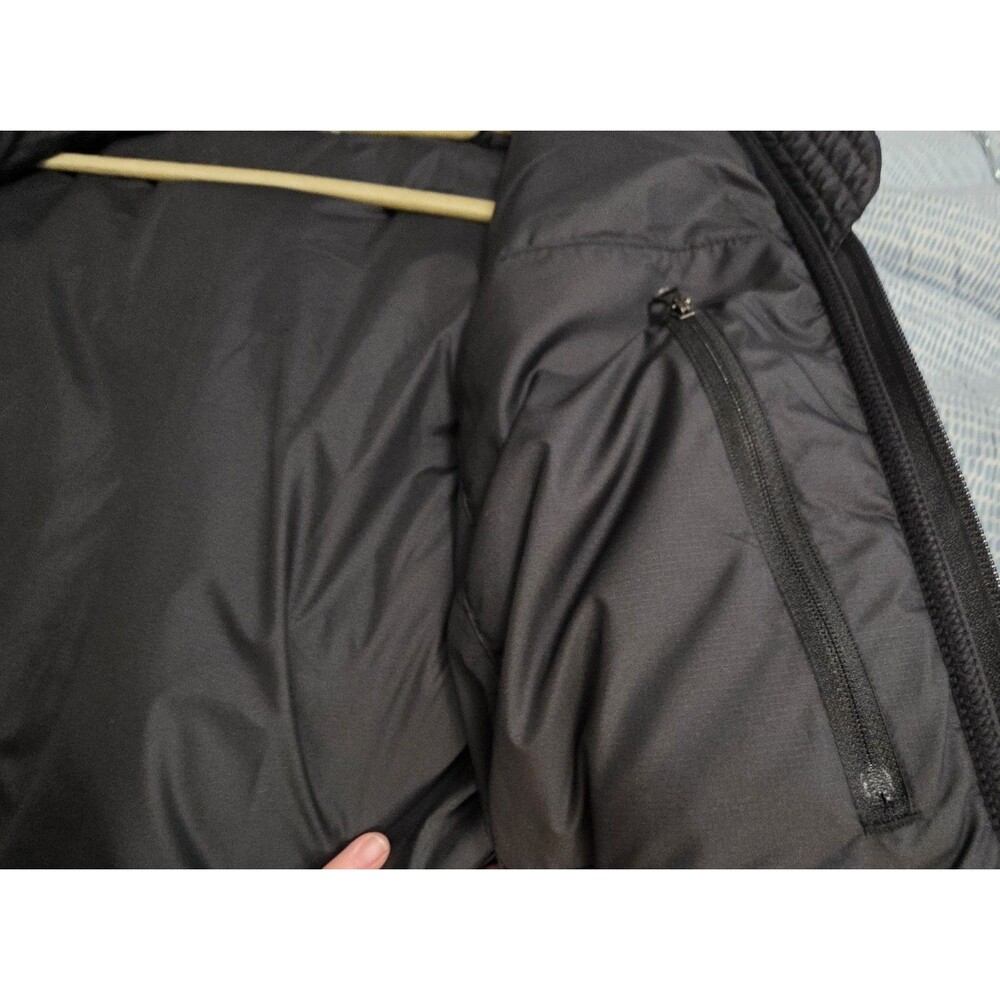 66 North Puffer Vest Size Large Black Quilted Insulated Full Zip Outdoor Active - Picture 11 of 13
